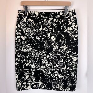 TALBOTS Black & Cream Floral Pencil Skirt Front Slit | Size 10